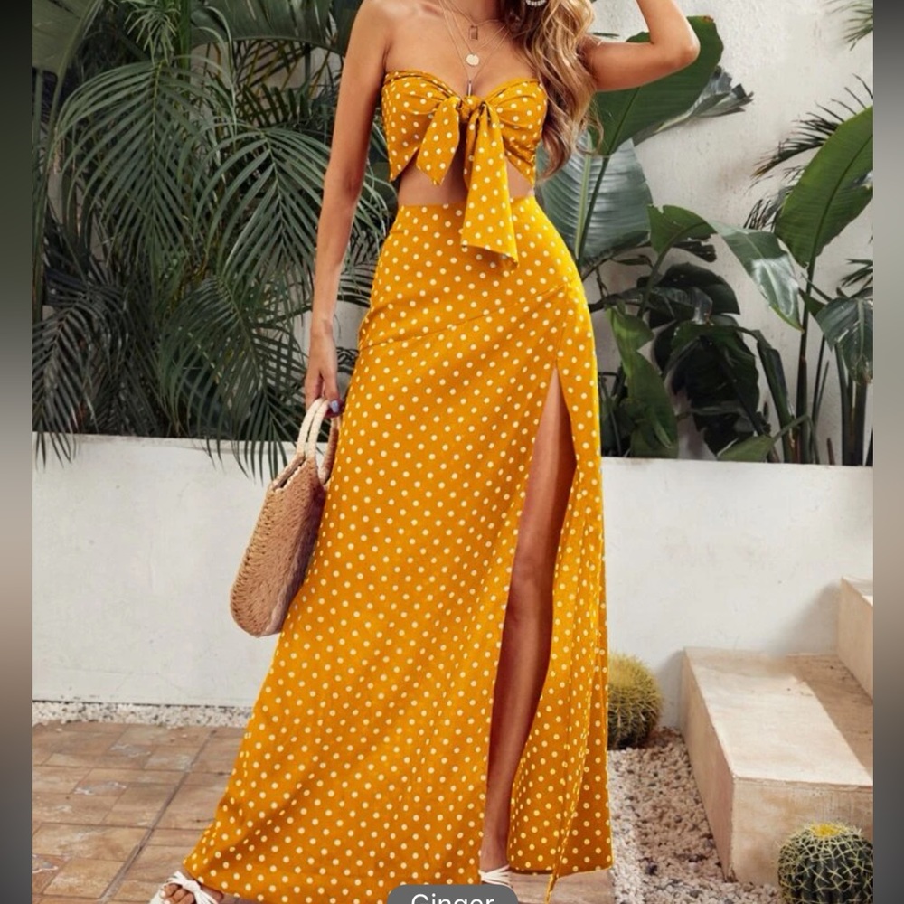 SHEIN Polka Dot Tie Tube Top & Skirt set